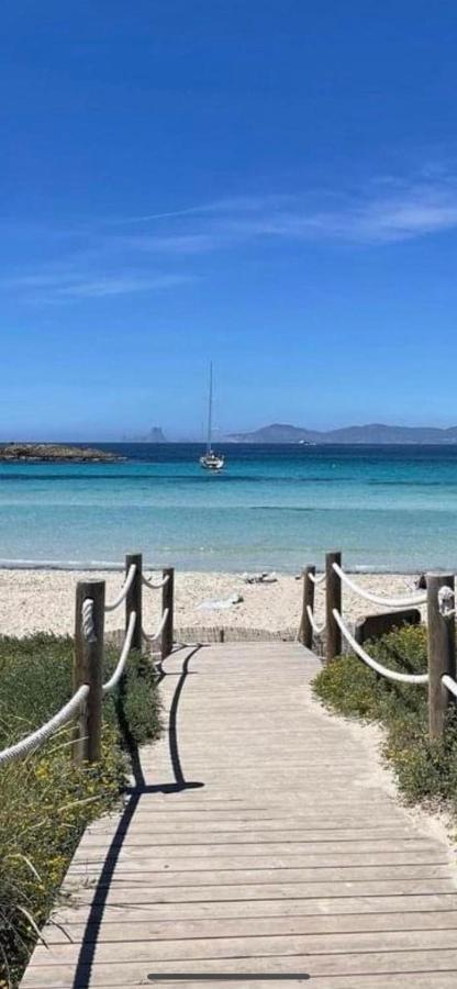 Sardegna Appartamenti, Via Sedini Trinità dʼAgultu 外观 照片